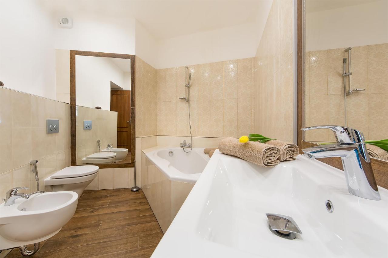 In Heart Of Prague - 2Br 2Ba Elegant Downtown Apt Zewnętrze zdjęcie